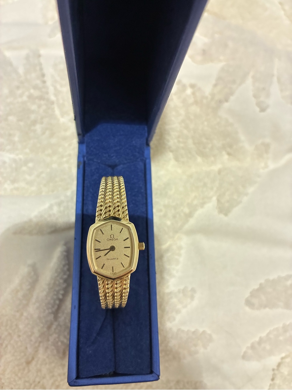 Vintage 14k yellow gold Omega ladies watch
